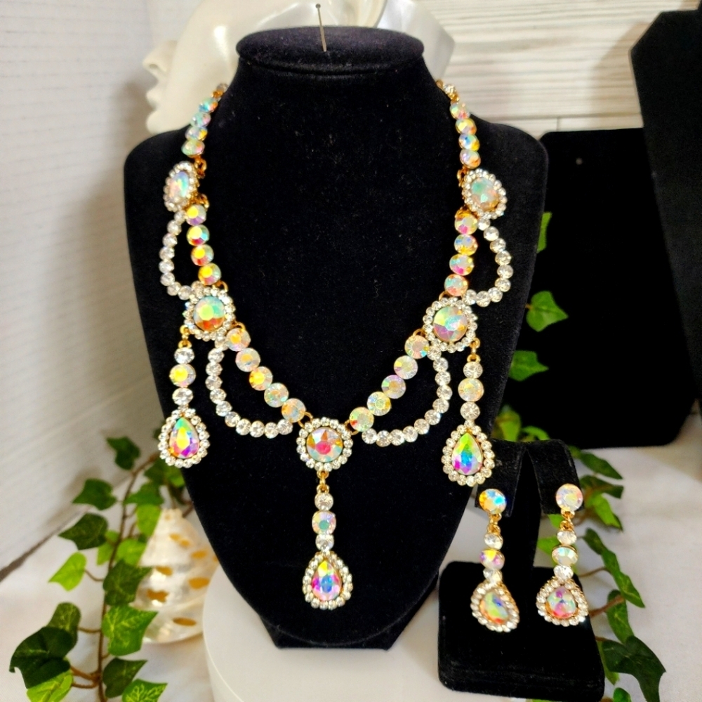 Stunning Statement AB Gold with Crystal Necklace with Matching Earrings Set